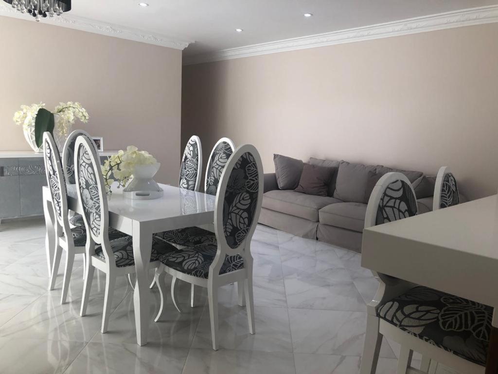 Luxurious Apartment In Javea With Private Swimming Pool&Garden 외부 사진